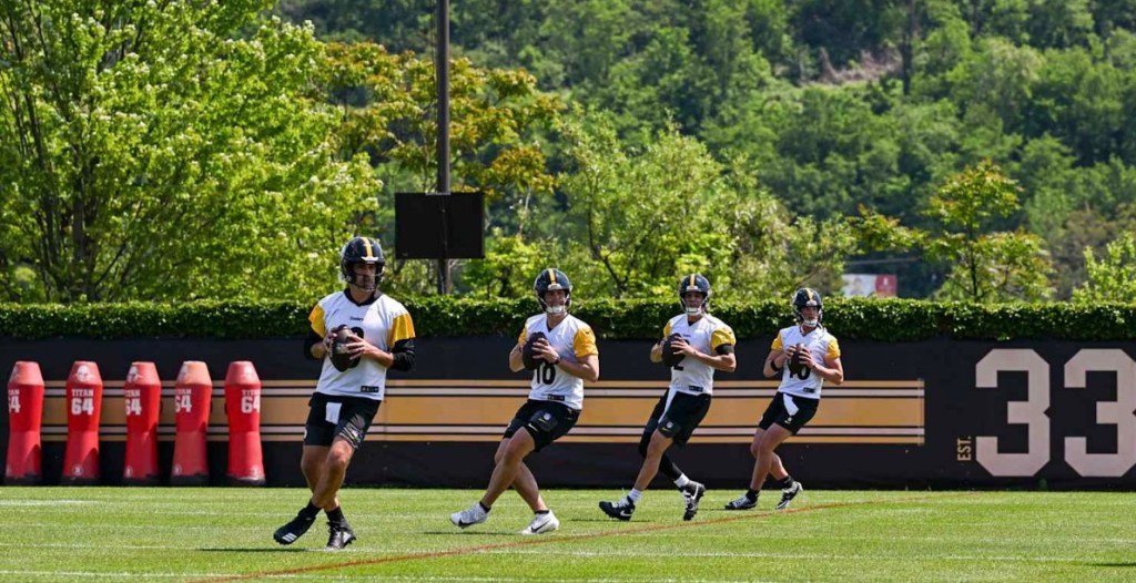 4 QBs? Nah.